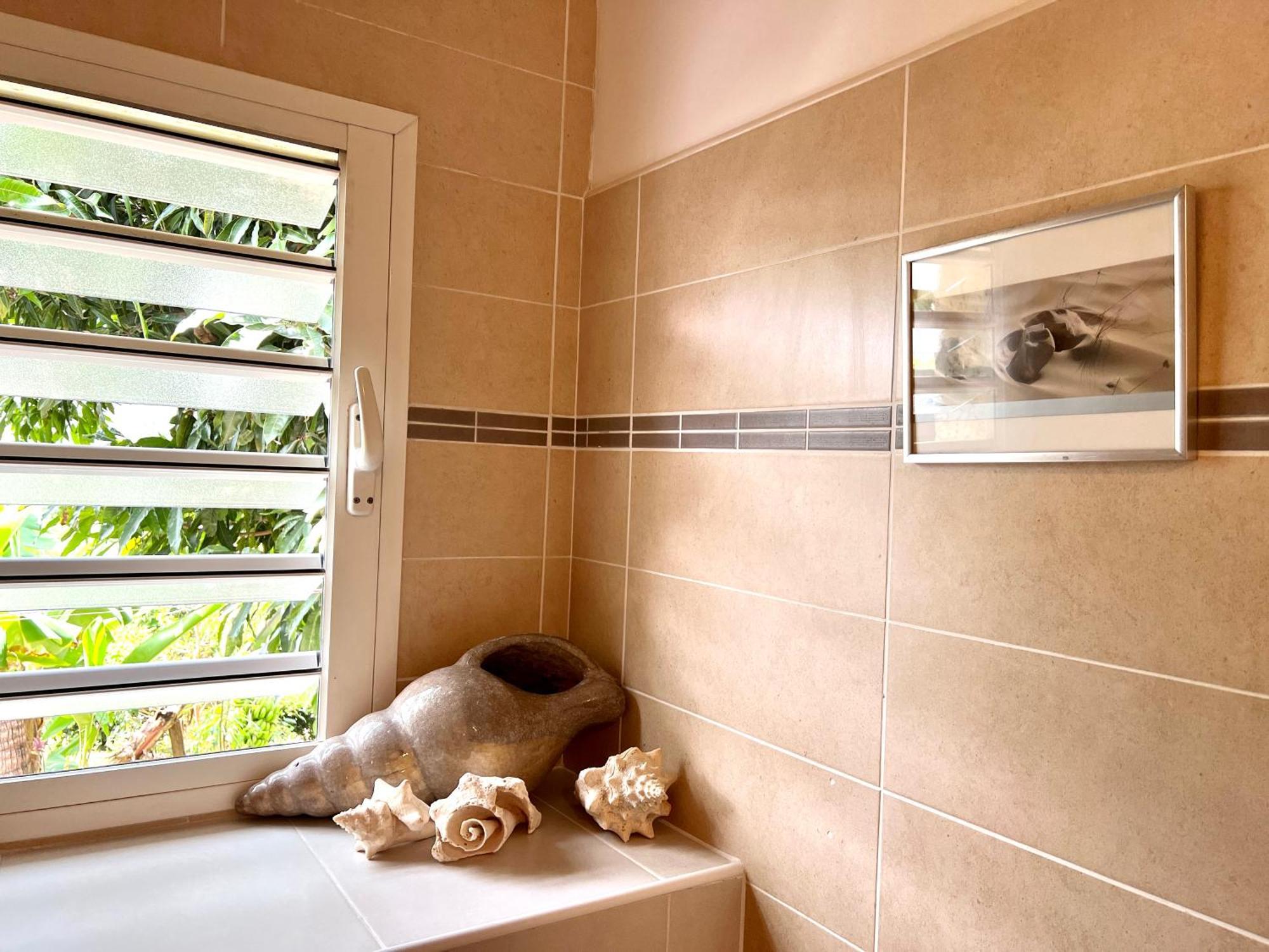 Villa Ti Moon, Entre Deux, Piscine ห้อง รูปภาพ