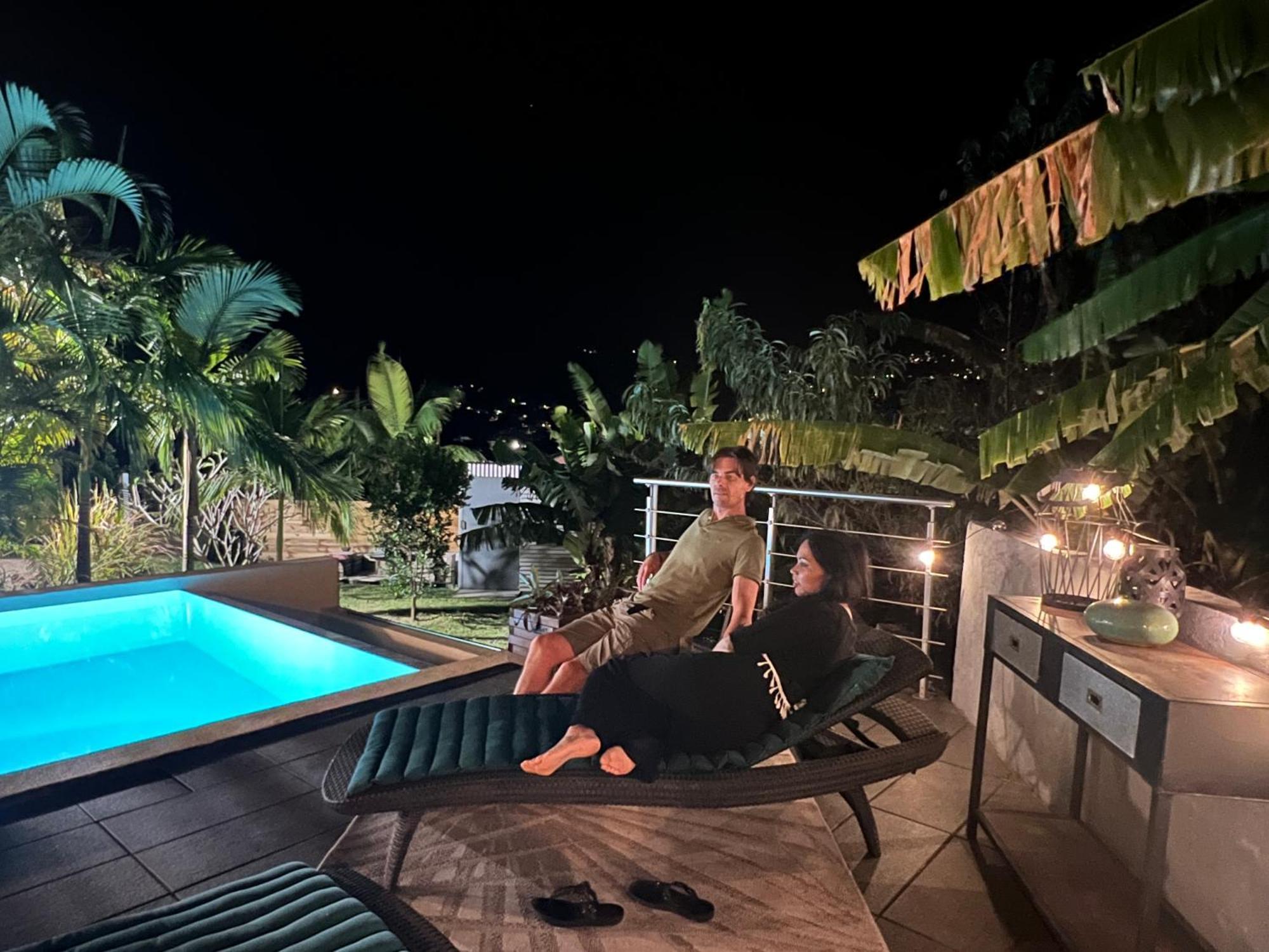 Villa Ti Moon, Entre Deux, Piscine ภายนอก รูปภาพ